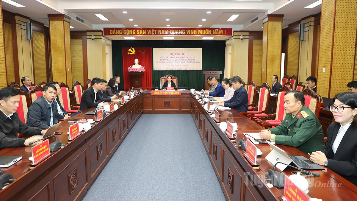 Quang cảnh hội nghị tại điểm cầu Tỉnh ủy Tuyên Quang