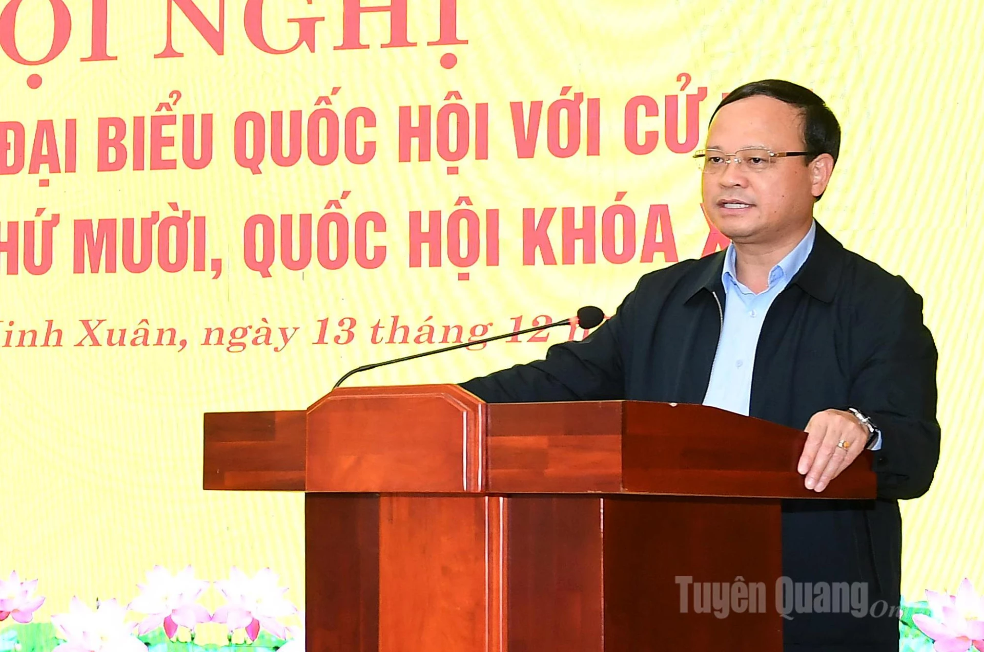 Phó Chủ tịch Thường trực UBND tỉnh Nguyễn Mạnh Tuấn phát biểu tại hội nghị