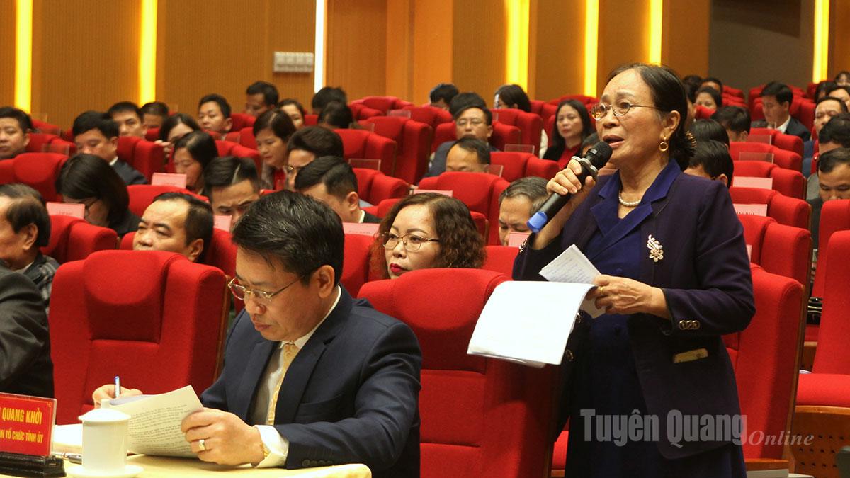 Đại biểu tham gia ý kiến tại Hội nghị Hiệp thương lần thứ nhất thỏa thuận về cơ cấu, 
thành phần, số lượng người ứng cử đại biểu Quốc hội khóa XVI và HĐND tỉnh khóa XX, 
nhiệm kỳ 2026 - 2031.
