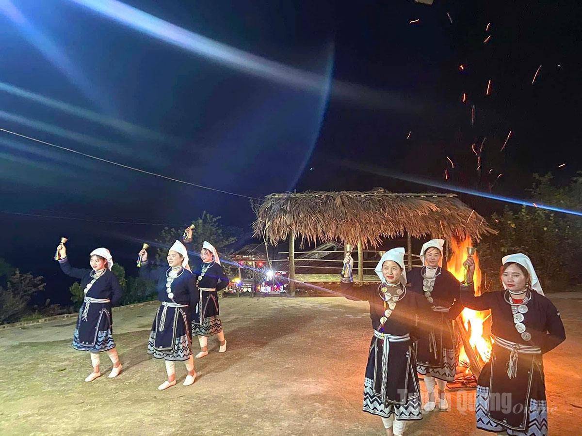 Cultural performance teams have also been established, showcasing the unique traditions of the local ethnic minority communities.