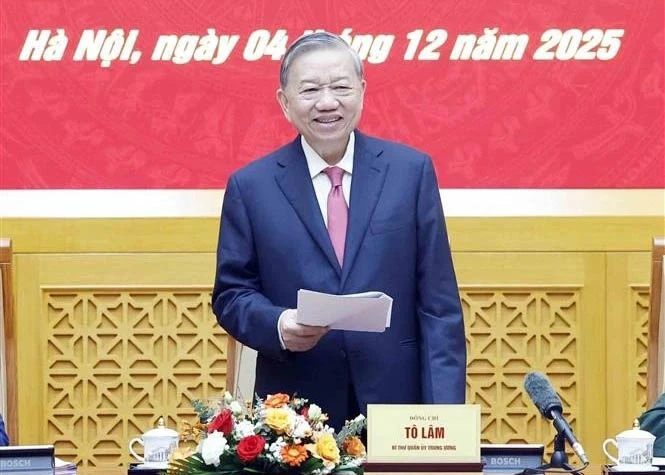 Party General Secretary To Lam addresses the Central Military Commission’s 15th meeting in Ha Noi on December 4. (Photo: VNA)