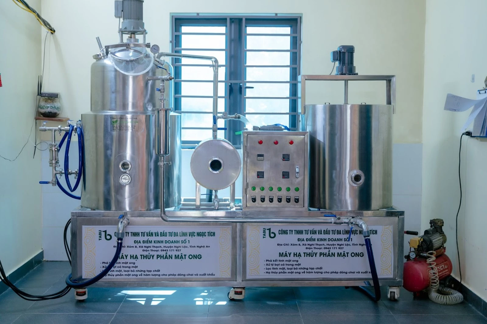 Máy móc sản xuất trong nhà xưởng của TaBu được chú trọng đầu tư. 