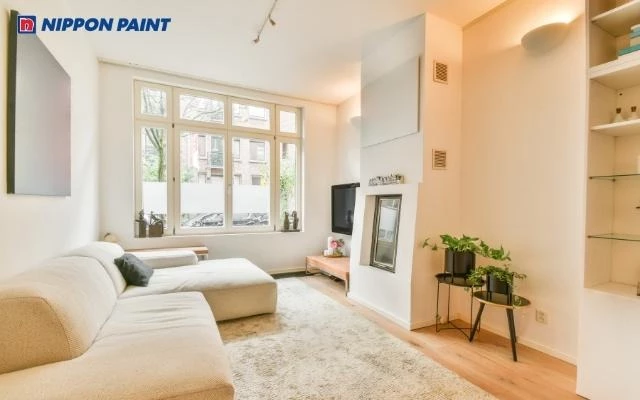 Phối màu trắng kem rất phù hợp cho không gian phòng khách và phòng ngủ