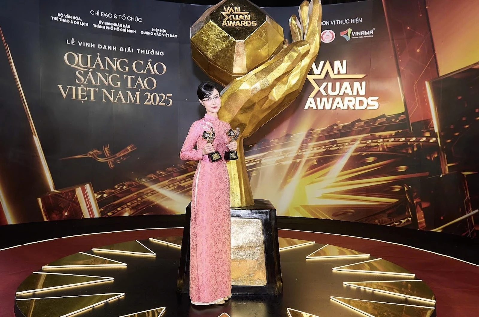 Bà Đặng Hà Thanh - Giám đốc Ban Sản phẩm & Marketing Ngân hàng MB