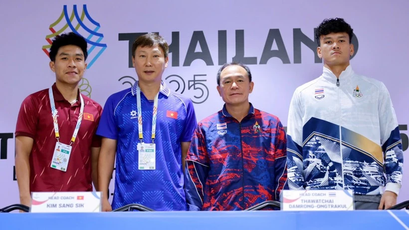 HLV Kim Sang Sik kỳ vọng U22 Việt Nam khép lại năm 2025 bằng Huy chương Vàng SEA Games
