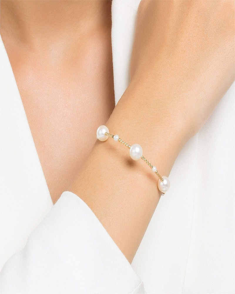 Vòng tay Long Beach Pearl giúp cô gái của bạn trở nên đằm thắm và dịu dàng hơn 