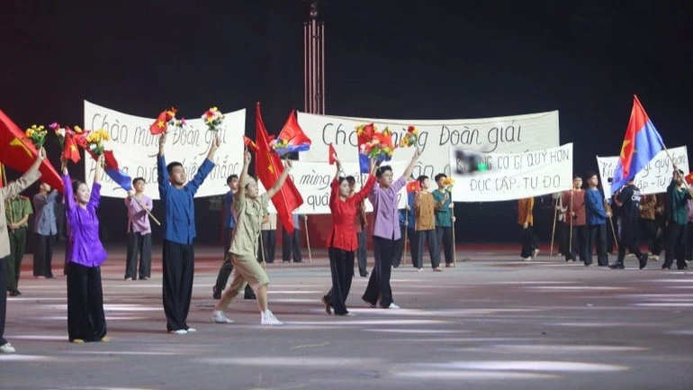 gen-o-z6844539337319-eadd241203c5abc0d74804b0ea64acbf-9399.jpg