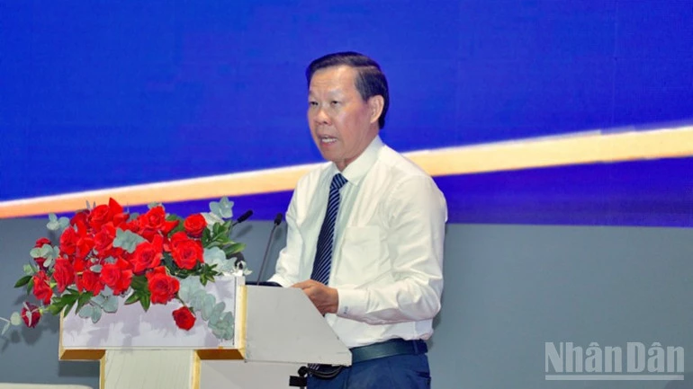 ndo_br_a2-5445.jpg