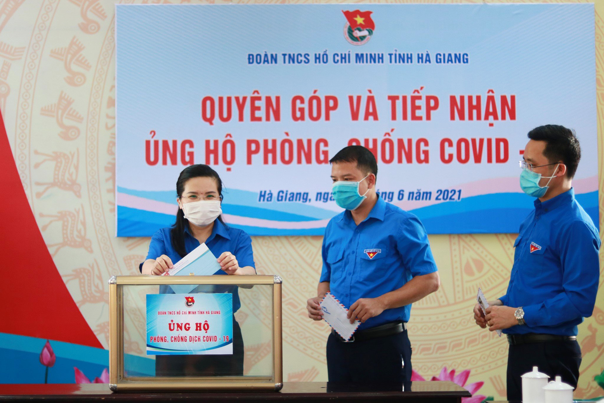 Các cấp bộ Đoàn trong tỉnh ủng hộ phòng, chống dịch Covid-19.