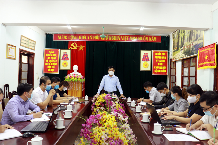 Lãnh đạo Sở Công thương phát biểu tại cuộc họp