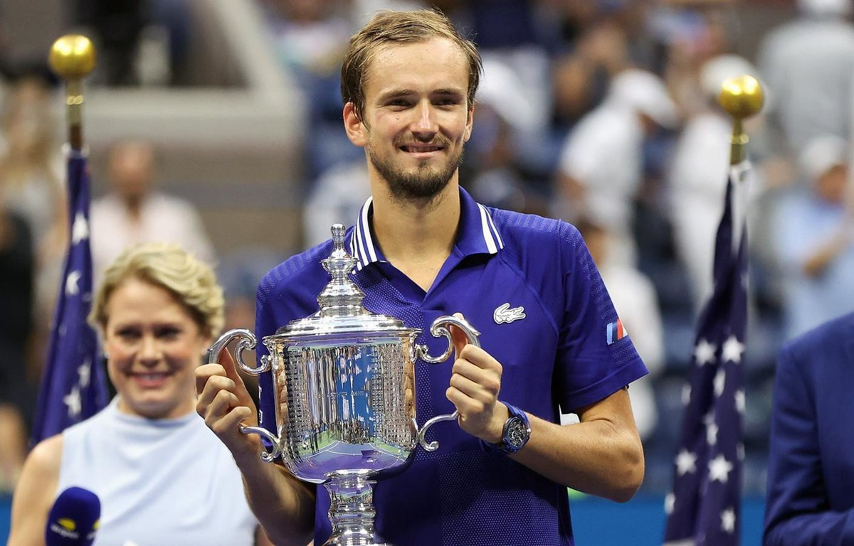 Daniil Medvedev lên ngôi US Open 2021.