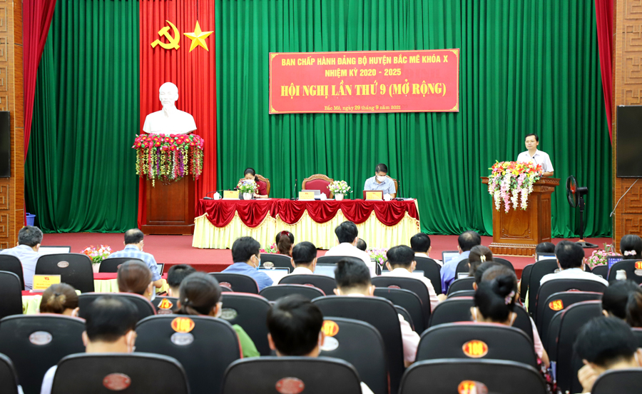 Hội nghị lần thứ 9 (mở rộng) BCH Đảng bộ huyện khóa X, nhiệm kỳ 2020-2025.