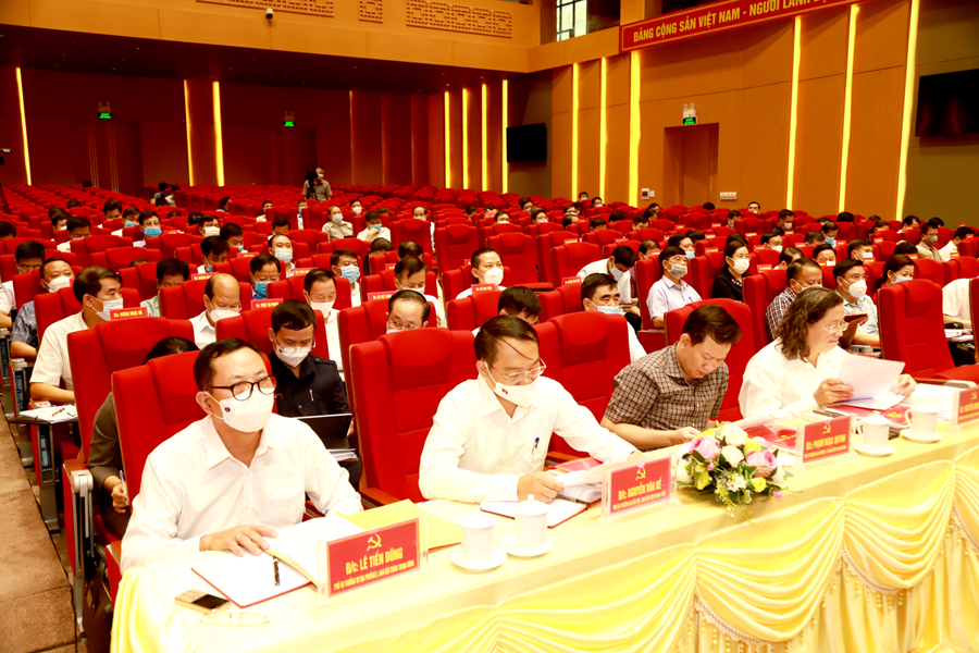Các đại biểu tham dự hội nghị