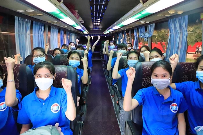 Ngành y tế đã huy động gần 20 nghìn cán bộ chi viện các địa phương phòng chống dịch
