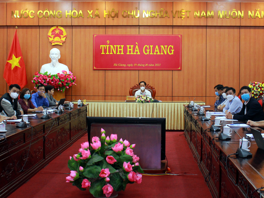 Các đại biểu dự hội nghị tại điểm cầu tỉnh ta