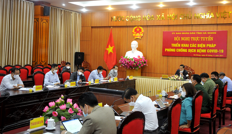 Toàn cảnh hội nghị.
