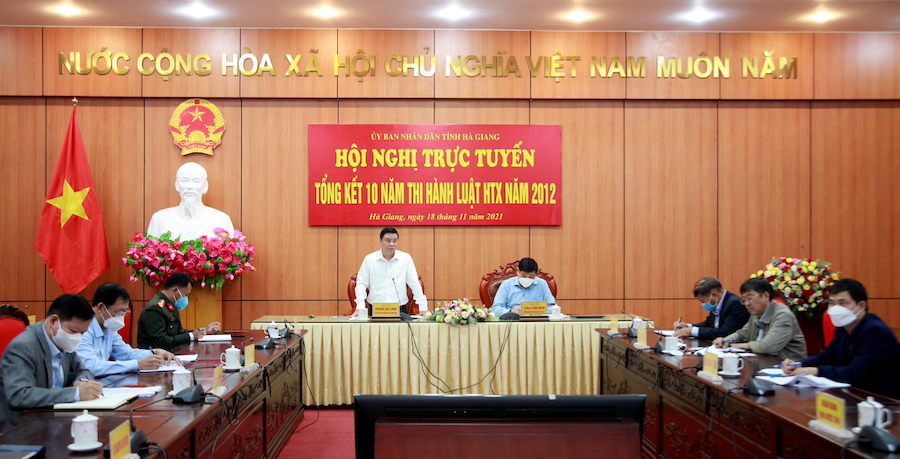 Các đại biểu dự hội nghị tại điểm cầu tỉnh