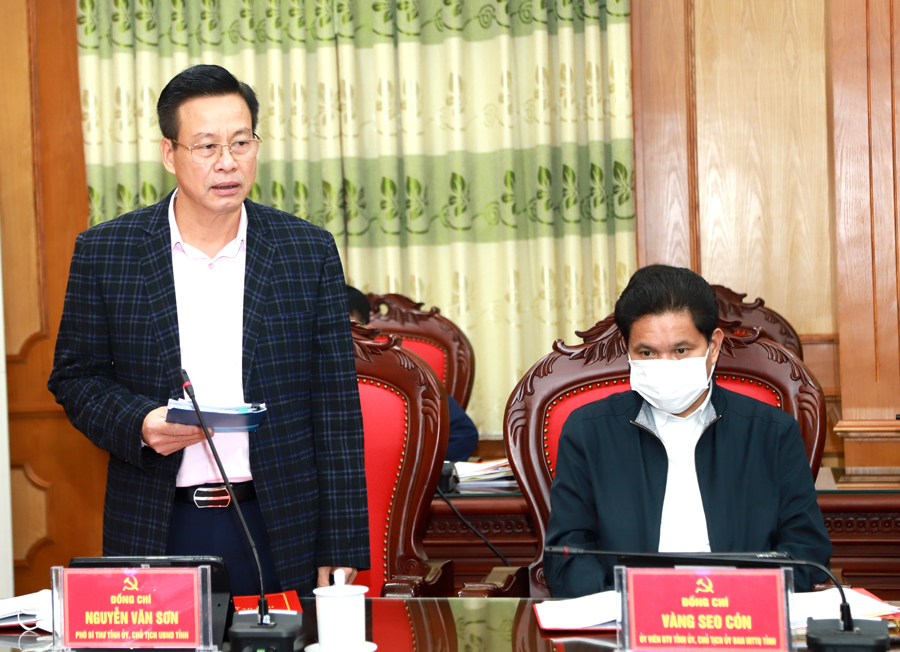 Chủ tịch UBND tỉnh Nguyễn Văn Sơn báo cáo kết quả phát triển KT-XH năm 2021, phương hướng năm 2022