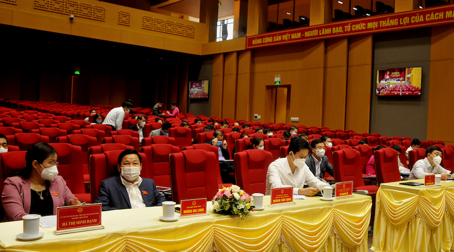 Các đại biểu dự phiên trù bị.