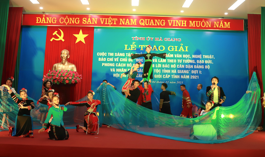 Tiết mục văn nghệ 