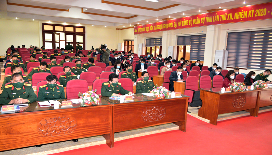 Cái đại biểu dự hội nghị.