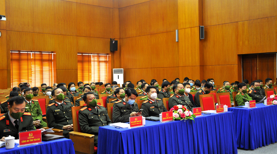 Các đại biểu dự hội nghị.
