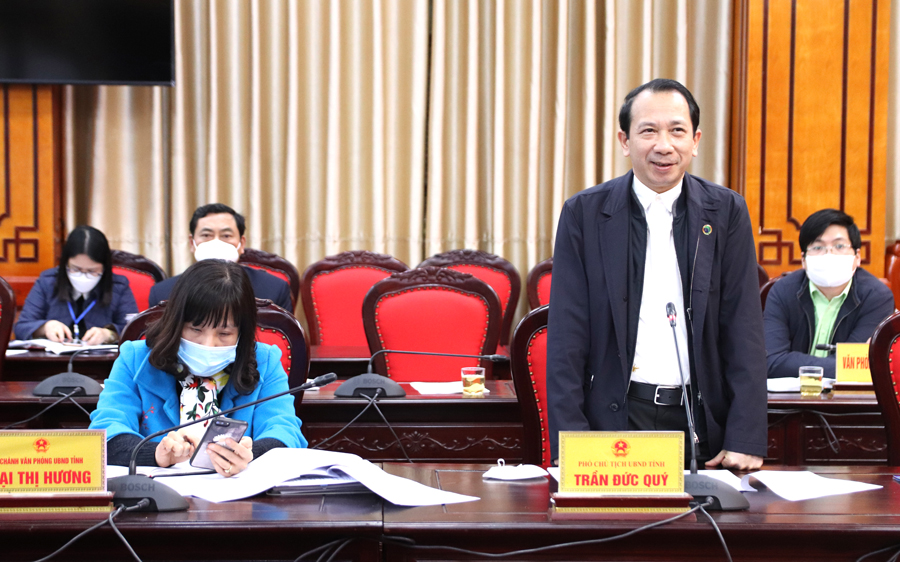Phó Chủ tịch Thường trực UBND tỉnh Hoàng Gia Long khẳng định, mặc dù bị ảnh hưởng bởi dịch bệnh Covid-19, song với sự nỗ lực của các cấp, ngành, tỉnh ta vẫn có bước phát triển toàn diện trên tất cả các lĩnh vực của đời sống xã hội.