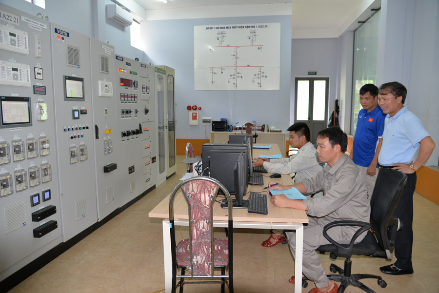 Trung tâm điều khiển Nhà máy Thủy điện Nậm Mạ I (Tùng Bá, Vị Xuyên).