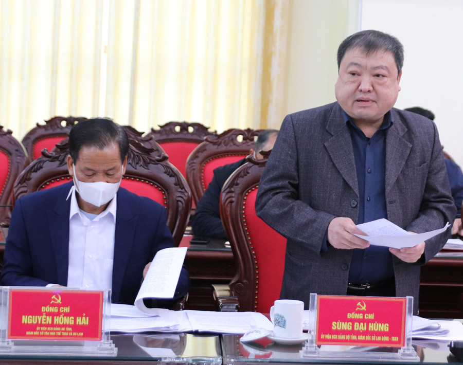 Giám đốc Sở Lao động – TB&XH Sùng Đại Hùng đề xuất giải pháp thành lập ban tang lễ cấp xã để góp phần xóa bỏ hủ tục lạc hậu trong tổ chức đám hiếu ở đồng bào dân tộc thiểu số.