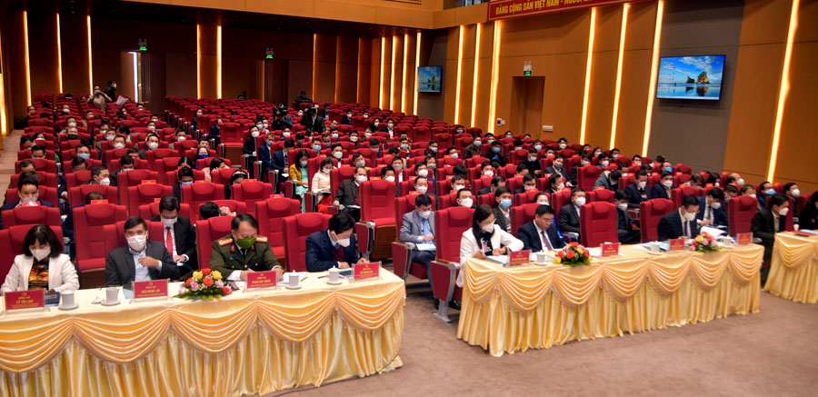 Các đại biểu dự hội nghị