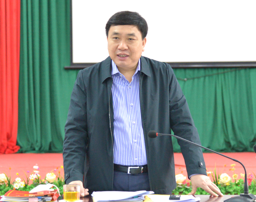 Phó Bí thư Tỉnh ủy Nguyễn Mạnh Dũng phát biểu kết luận buổi làm việc.