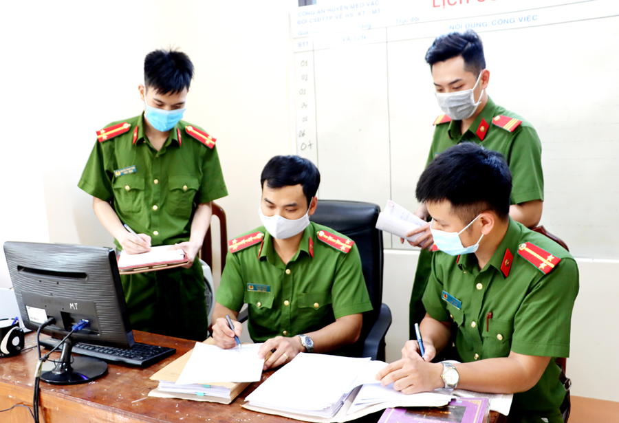Đội Cảnh sát điều tra tội phạm về hình sự - kinh tế - ma túy Công an huyện Mèo Vạc triển khai công tác đấu tranh phòng, chống tội phạm ma túy trên địa bàn.