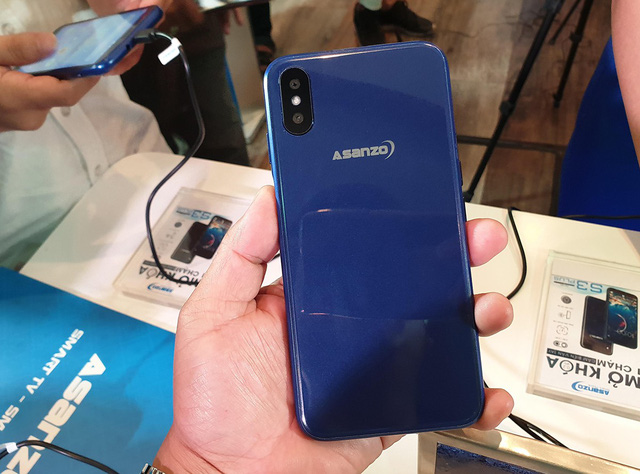 Asanzo tung smartphone camera kép giá dưới 3 triệu đồng