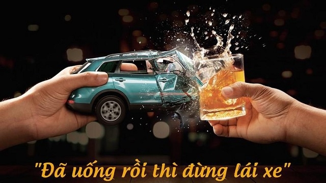 Thực hiện quy định lái xe và uống rượu/bia là bảo vệ sự an toàn giao thông cho bản thân và mọi người xung quanh. Hãy cùng xem hình ảnh để hiểu thêm về những hậu quả nghiêm trọng khi không tuân thủ quy định này.