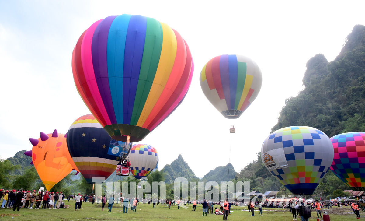 Lễ hội Khinh khí cầu quốc tế - mở màn tốt đẹp mùa du lịch